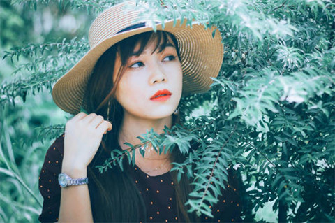 当一个女生说你傻是什么意思？该怎么回答？第1张