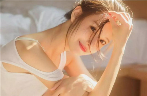 让女孩子主动找你聊天的技巧第1张