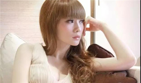 追高冷女生，做好这两件事让她主动起来第1张