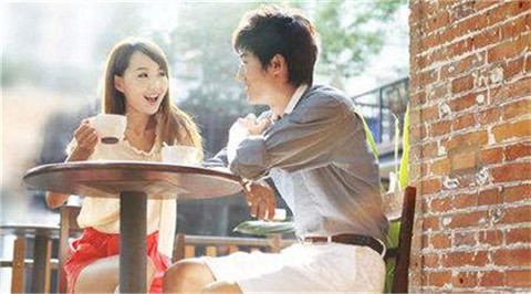 如何在约会中升级关系?约会的完美流程第3张