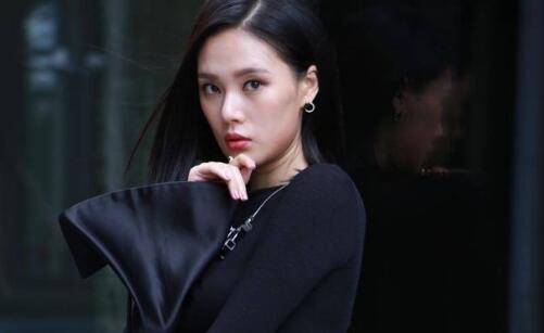 气场是什么意思?碰到气场强大的女人怎么追? 气场是什么意思?碰到气场强大的女人怎么追?第1张