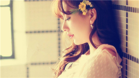 和女生聊天，如何让她忍不住联系你？第1张