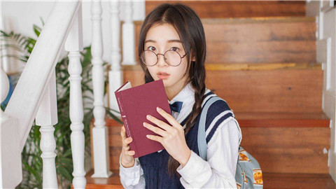 对于回复敷衍你的女孩，该怎么让她热情起来？第4张