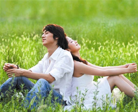 女生说无聊，我该说什么才能撩到她？第4张