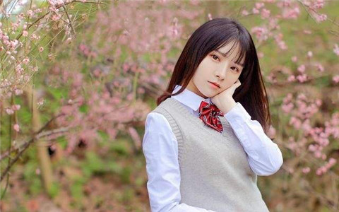 约会时女生对你有好感的表现，千万别错过第3张