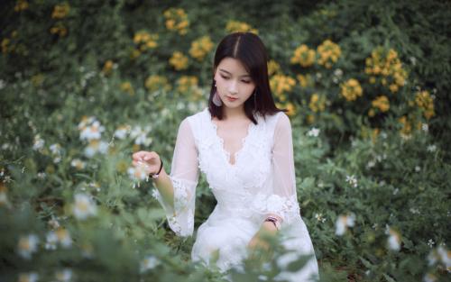 高冷的女生喜欢什么样的男生第2张