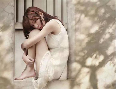 学会站在女生角度考虑问题，再高冷的女生都抵挡不了你第3张