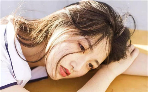 和女生聊天总是一问一答,两招帮你避免这种尴尬的聊天方式第1张