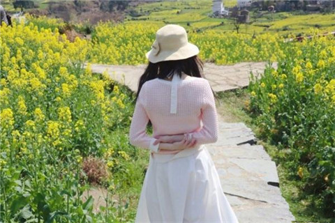 想和女生继续第二次约会?你需要这些技巧第3张