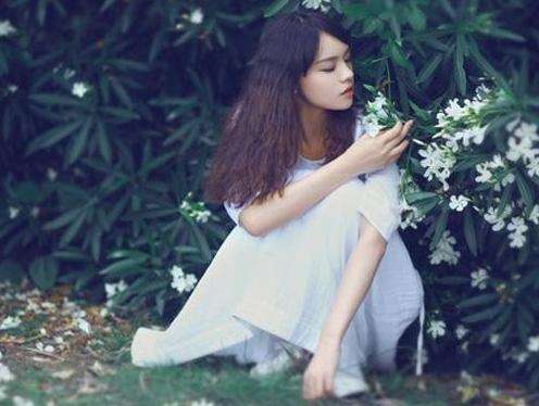 怎么追内向女生? 7种恋爱技巧助你拿下女神芳心 怎么追内向女生? 7种恋爱技巧助你拿下女神芳心第2张