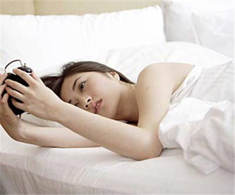 时间还早，女生说要睡觉了该怎么回复？第3张