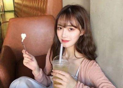 女生会故意回微信慢吗？是什么意思第2张