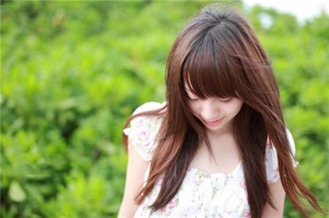 一个女生总是找你抱怨诉苦，该怎么办？第1张