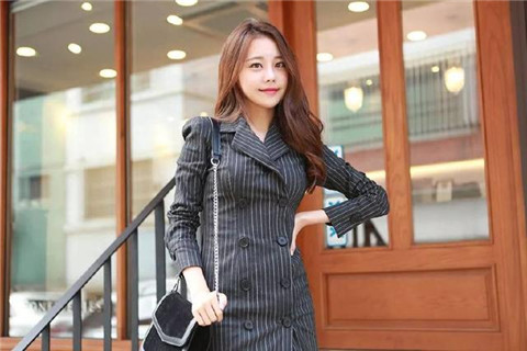 男生对女生一味的付出,只会让女生把你当成提款机第2张