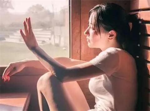 让女孩子主动找你聊天的技巧第3张