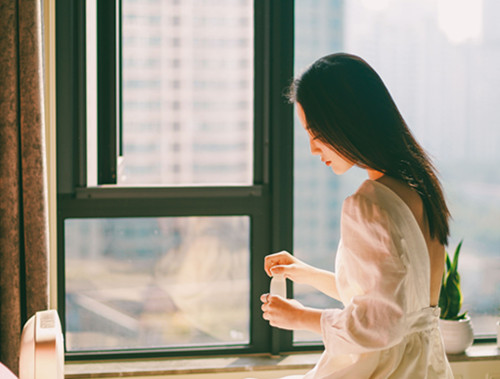 女生回你微信忽快忽慢，如何做到让女生秒回微信第2张