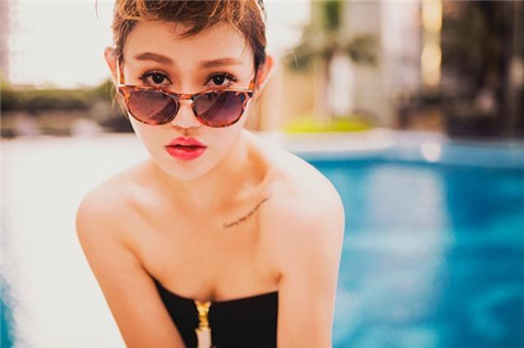 女生说朋友你还小，该如何回复？第4张