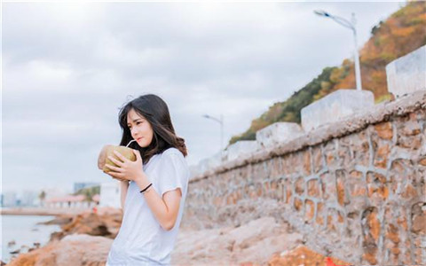 和女孩子聊天的技巧，让女生对你感兴趣的技巧第6张