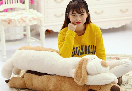 送礼物给女生她拒绝了是什么意思？怎么办第2张