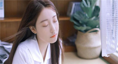 千万别跟女孩子讲道理，教你用其他方法说服她第4张