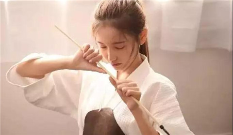 和刚刚认识的女生聊天应该注意些什么？第5张