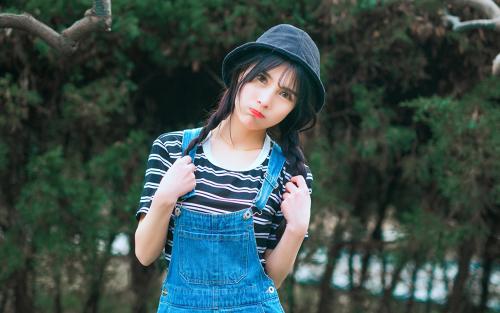 女生拒绝了表白但还和你聊天，她是怎么想的?第2张