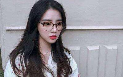 女生说emmm是什么意思？是思考还是敷衍呢第2张