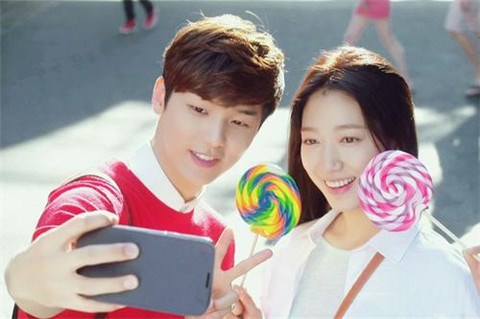 女生说你不会哄她该怎么回复？第1张